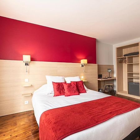 Hotel Helios - Golf Salies-de-Bearn Exterior photo