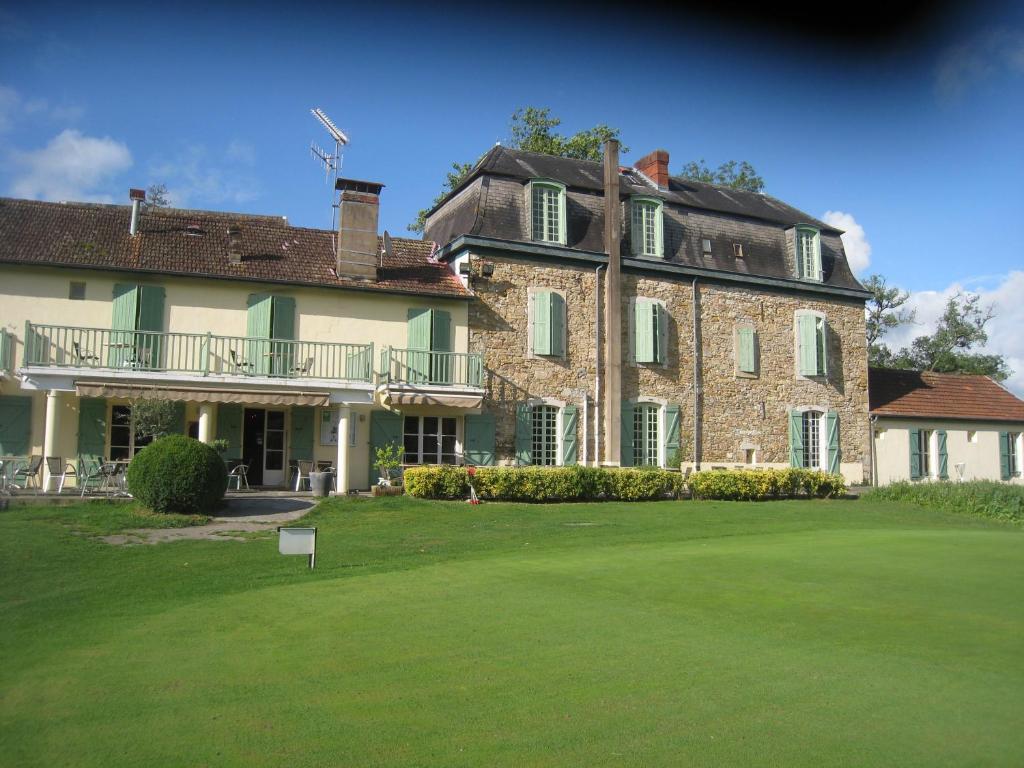 Hotel Helios - Golf Salies-de-Bearn Exterior photo