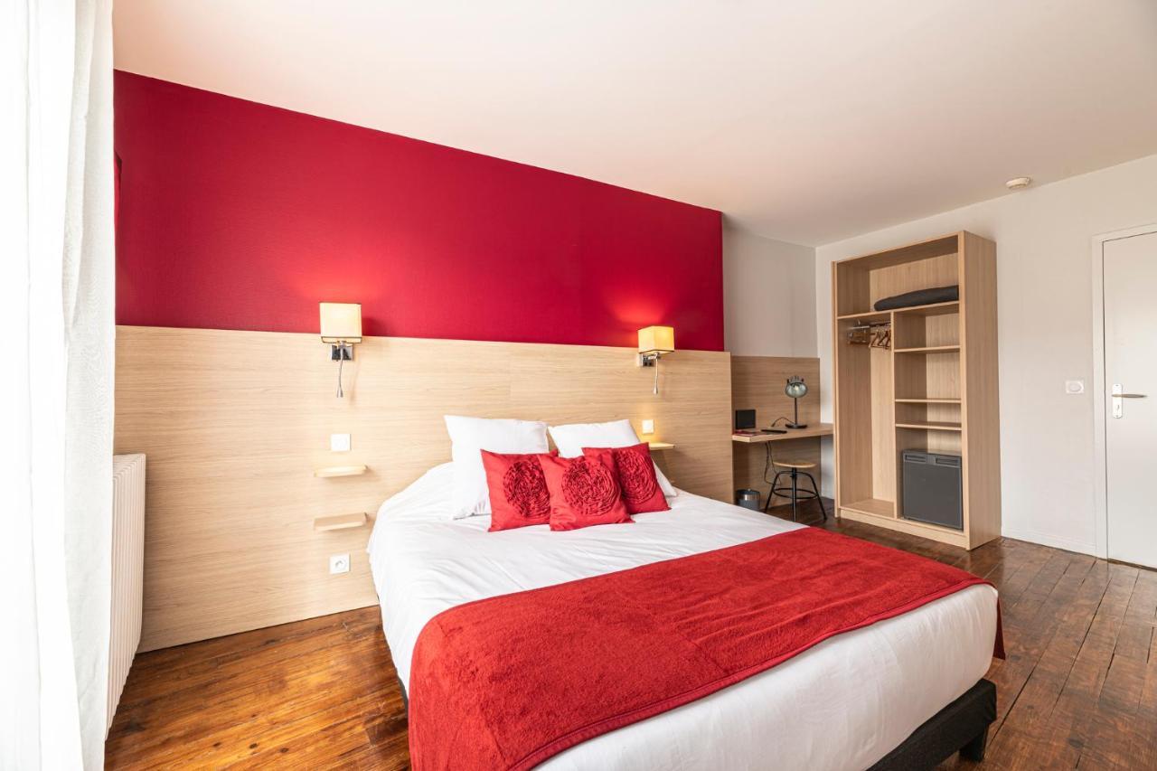 Hotel Helios - Golf Salies-de-Bearn Exterior photo